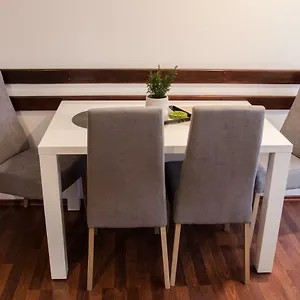 apartamenty-rohatka.zakopanehotels.org/